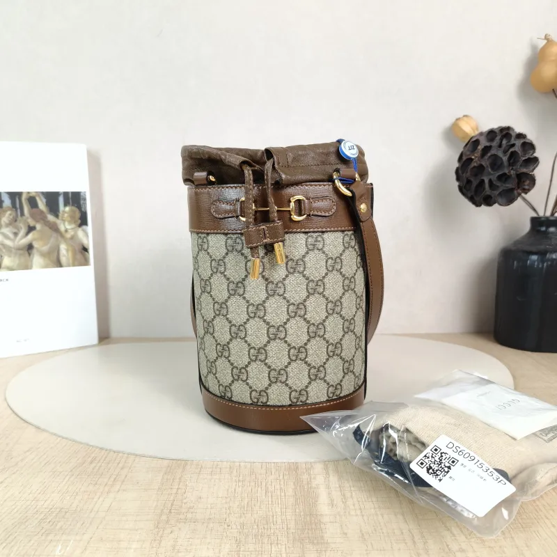 GUCCI Top Handle Bag Horsebit 1955Collection Bucket Bag White PVC Small 14 × 14 × 19 cm — cover view 2 of 6