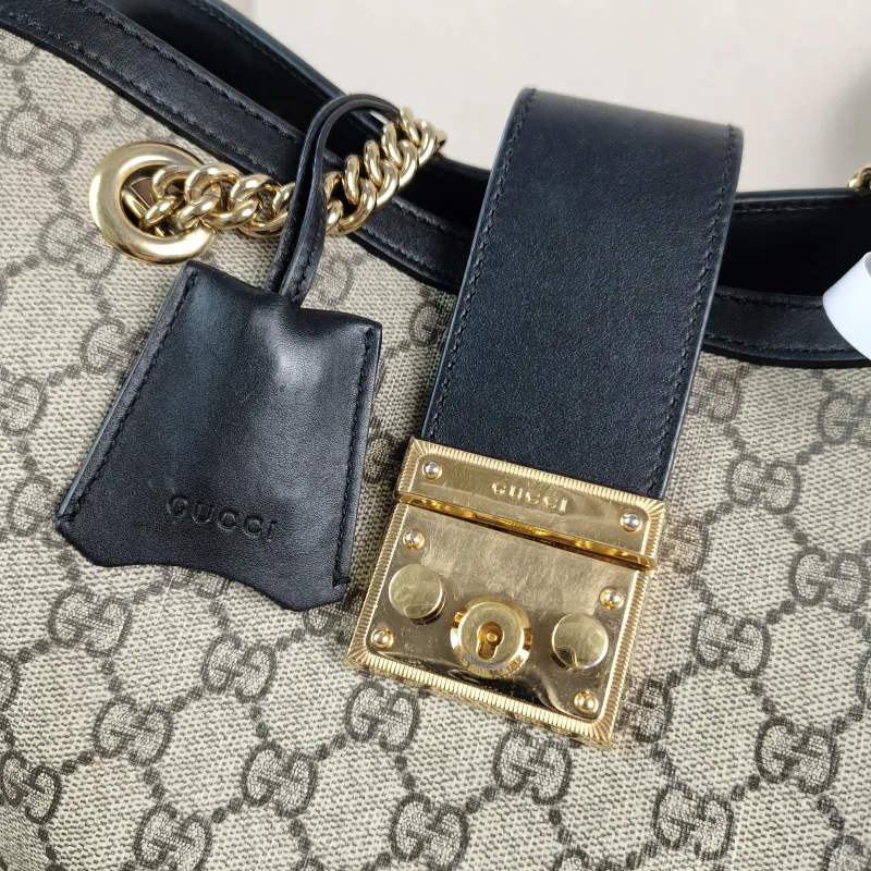 GUCCI Shoulder Bag Padlock Tote Black Monogram PVC 35 × 14 × 23.5 cm — detail view 8 of 10