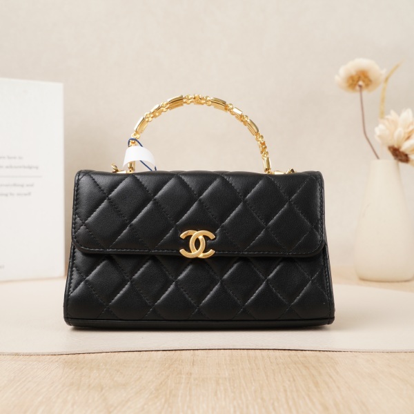 Chanel 22b kelly Black with Gold-Tone Hardware Lambskin Microchip Edition · 18.5 × 3 × 10 cm