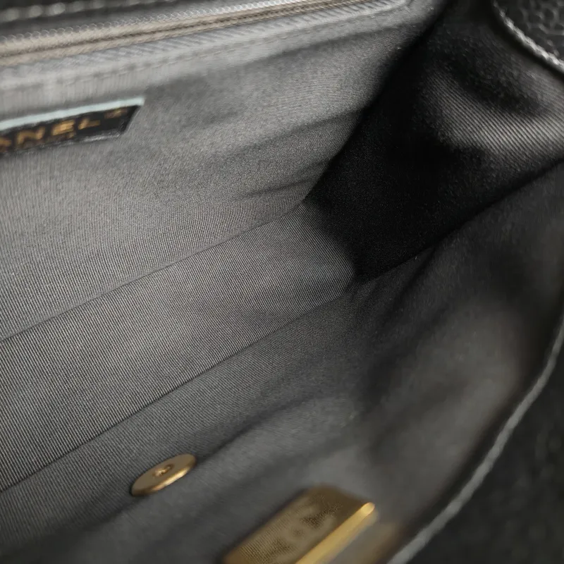 Chanel Backpack Backpack Black Grained Calfskin 24 × 6 × 17 cm — detail view 7 of 12