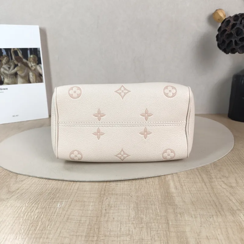 Louis Vuitton Crossbody Bag Speedy20 Beige · Pink Monogram Empreinte Embossed Calfskin Small 20.5 × 12 × 13.5 cm — cover view 5 of 6