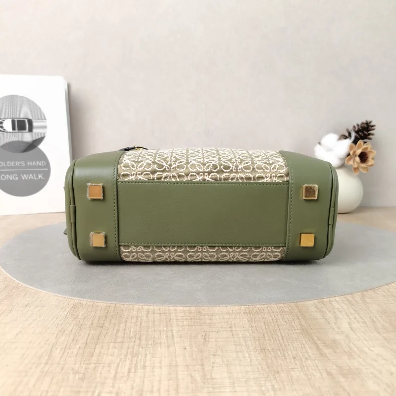 LOEWE Crossbody Bag amazona 23 Green Canvas One Size 24 × 10 × 15 cm — cover view 4 of 6