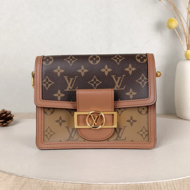 Louis Vuitton Crossbody Bag Dauphine Monogram PVC Mini 20 × 9 × 15 cm