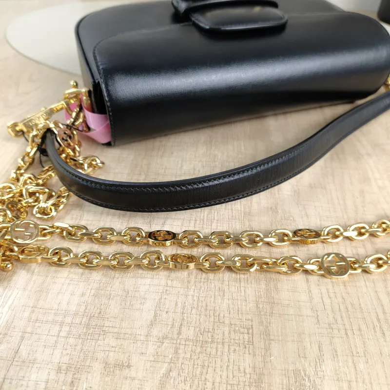 GUCCI Shoulder Bag Horsebit 1955 Horsebit Small Black · Shoulder Strap CC alfskin Small 24 × 5.5 × 13 cm — detail view 6 of 13