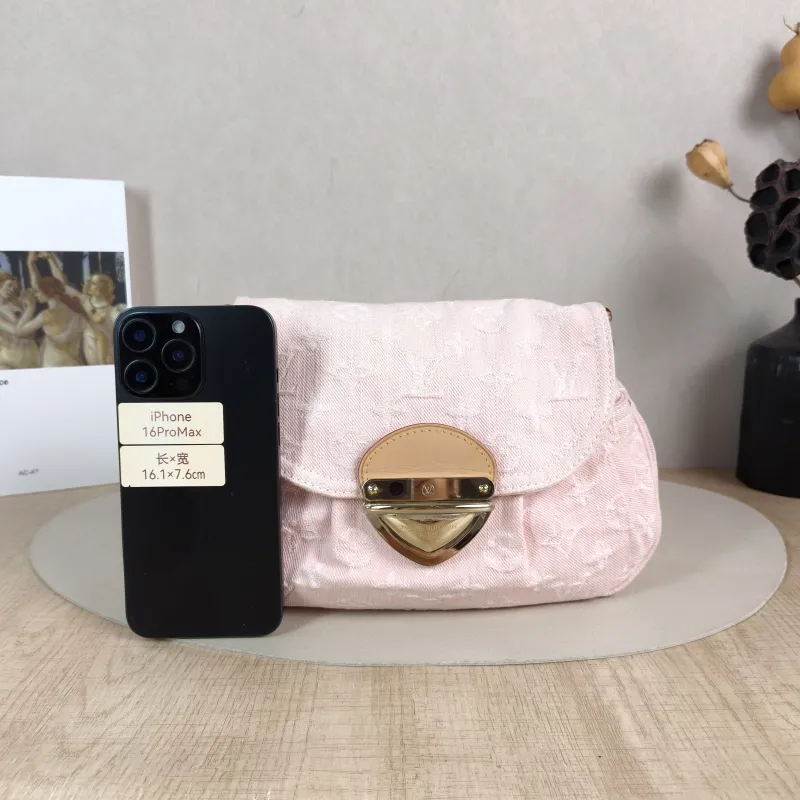 Louis Vuitton Shoulder Bag Sunset Pink One Size 27 × 3 × 18 cm — cover view 6 of 6