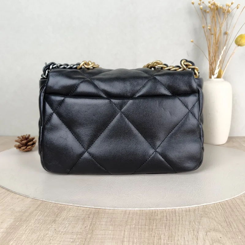 Chanel Crossbody Bag 19Bag Black SL ambskin Small 26 × 9 × 16 cm — cover view 5 of 5