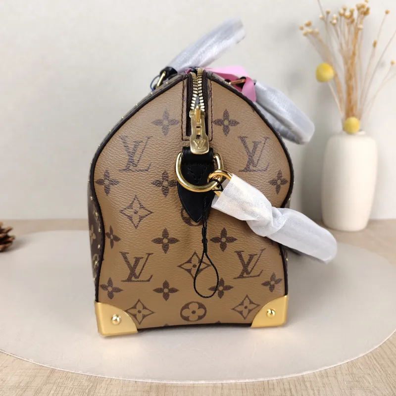 Louis Vuitton Shoulder Bag Speedy Trunk Monogram PVC One Size 27 × 15 × 20 cm — detail view 5 of 11