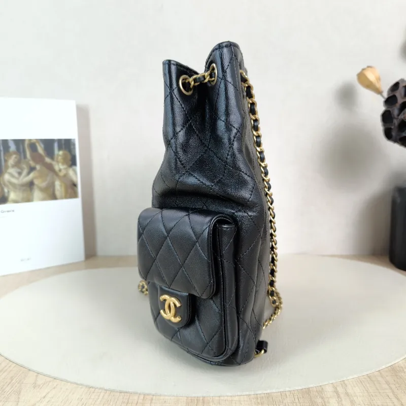 Chanel Backpack25c Backpack Black Lambskin One Size18 × 8 × 24 cm — detail view 10 of 10