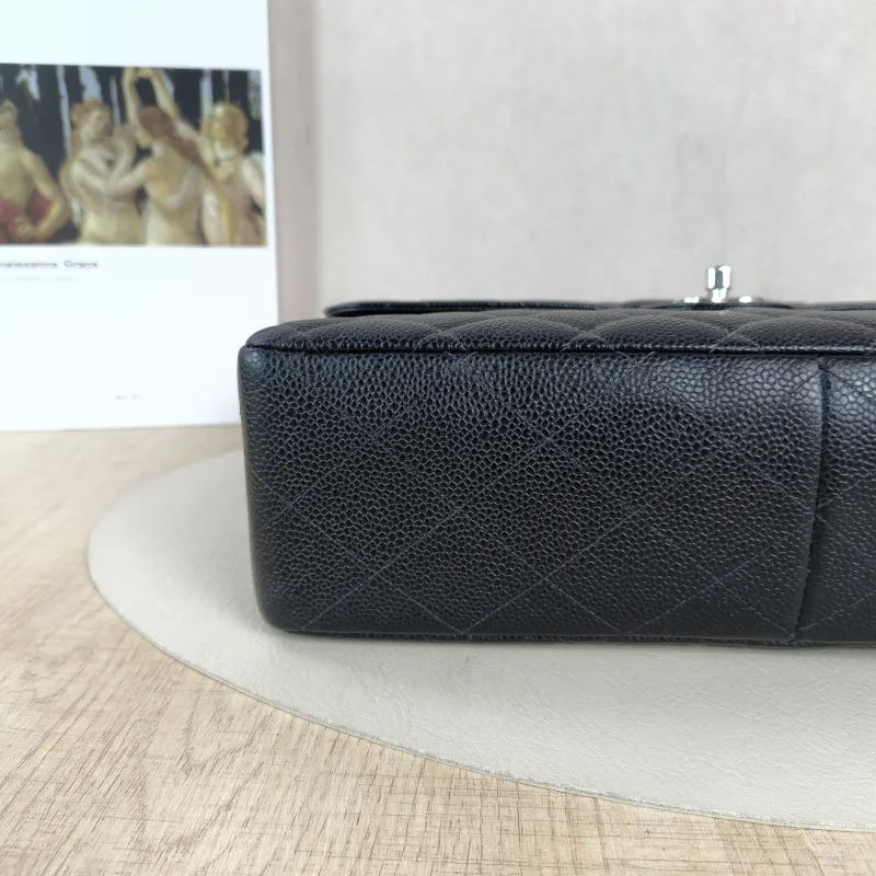 Chanel Crossbody Bagcf Collection Crossbody Bag Black Calfskin One Size30 × 8 × 21.5 cm — detail view 11 of 13
