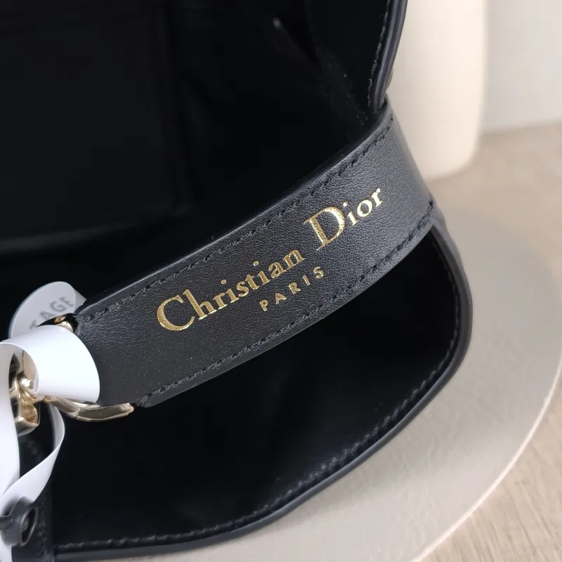 DIOR Top Handle Bag TOUJOURS Black Calfskin Medium 28.5 × 17 × 21.5 cm — detail view 5 of 13