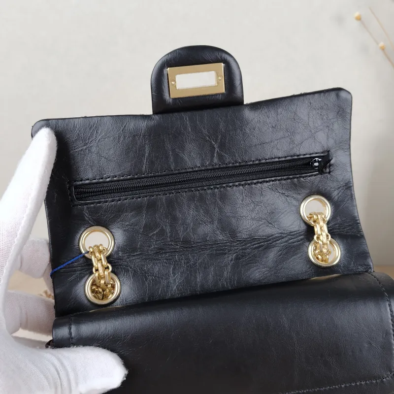 Chanel Crossbody Bag2.55 Edition Black Calfskinmini20 × 6 × 15.5 cm — detail view 4 of 13