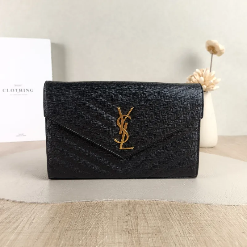 SAINT LAURENT Crossbody Bag CASSANDRE ENVELOPE Black Calfskin One Size 22.5 × 4 × 14 cm