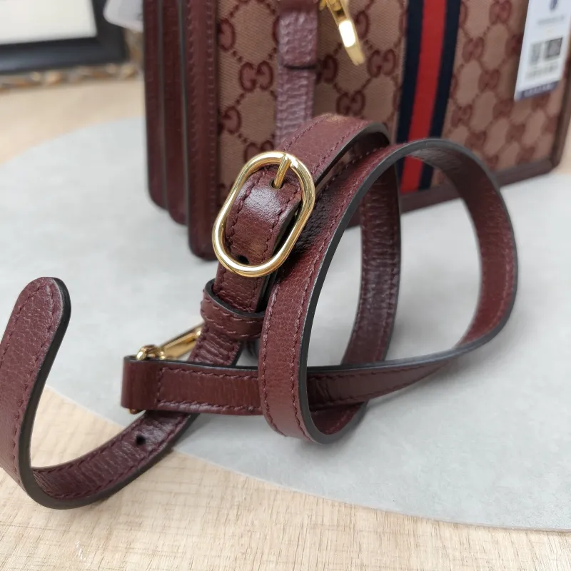 GUCCI Crossbody Bag Ophidia GG Messenger Bag Burgundy Canvas Medium25 × 7 × 17.5 cm — detail view 8 of 18