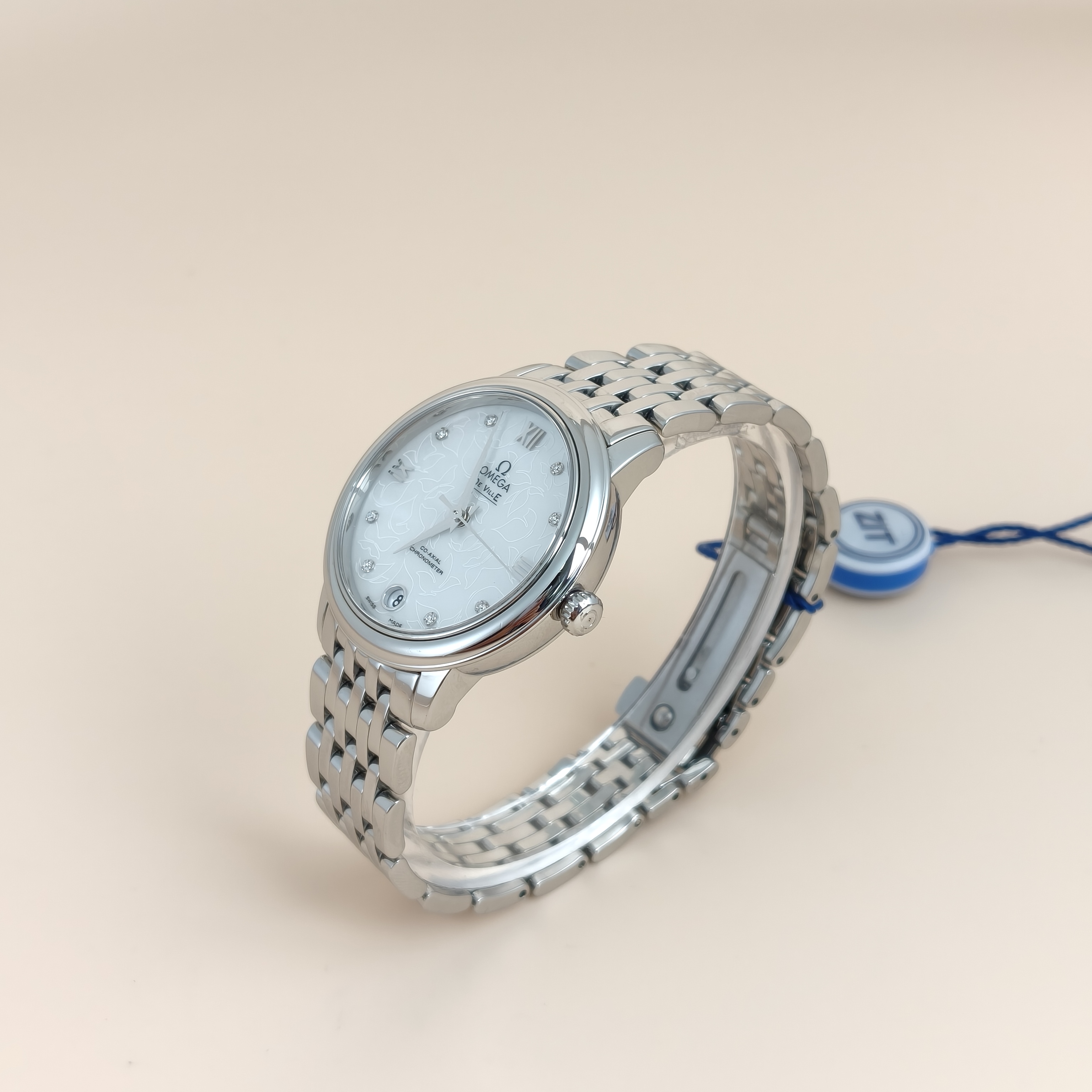 OMEGA Watch Collection Watch Pearl 32mm Watch — cover view 6 of 7