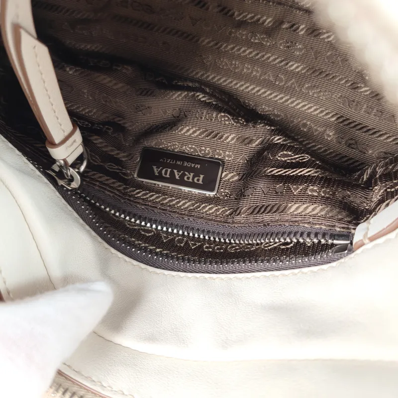 PRADA Crossbody Bag Karin Tote Bag White Calfskin Small 24 × 9 × 14 cm — detail view 8 of 11