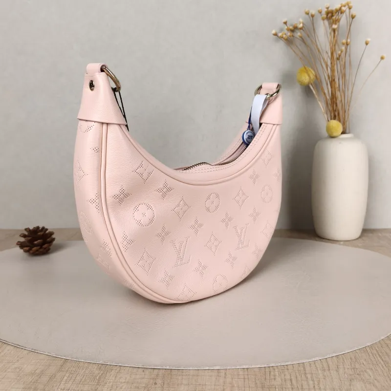 Louis Vuitton Crossbody Bag Loop Pink Calfskin Small 23 × 6 × 13 cm — cover view 5 of 5