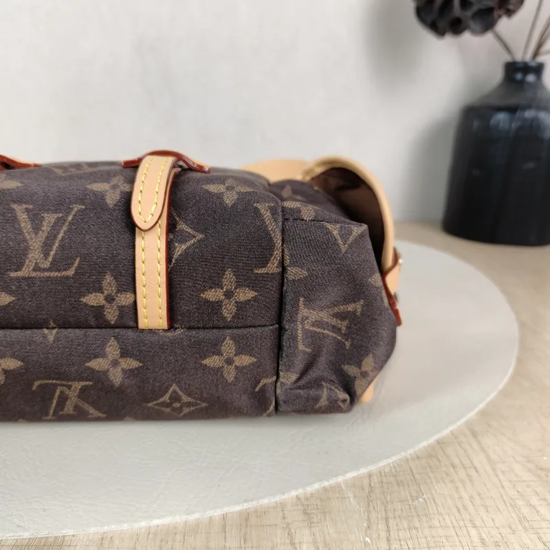 Louis Vuitton Backpack Backpack Monogram Nylon One Size 21 × 8 × 17 cm — detail view 6 of 12