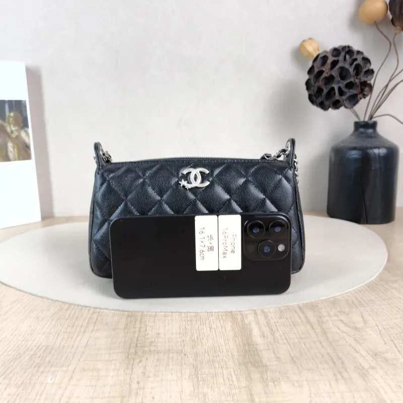 Chanel Crossbody Bag 25a Black Grained Calfskin One Size 21 × 5.5 × 12 cm — cover view 5 of 6