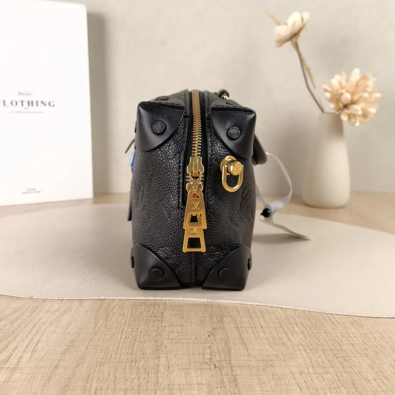 Louis Vuitton Shoulder Bag Petite Malle Souple Box Black Calfskin One Size20 × 7.5 × 14 cm Missing Shoulder Strap — detail view 8 of 14
