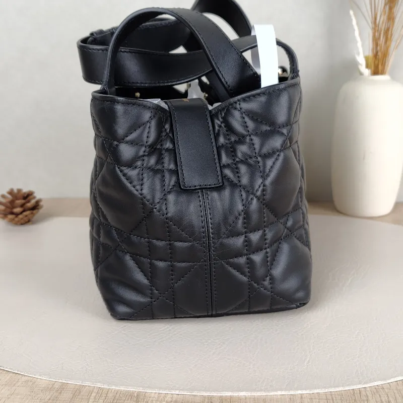 DIOR Top Handle Bag TOUJOURS Black Calfskin Small23 × 12 × 15.5 cm — detail view 4 of 11