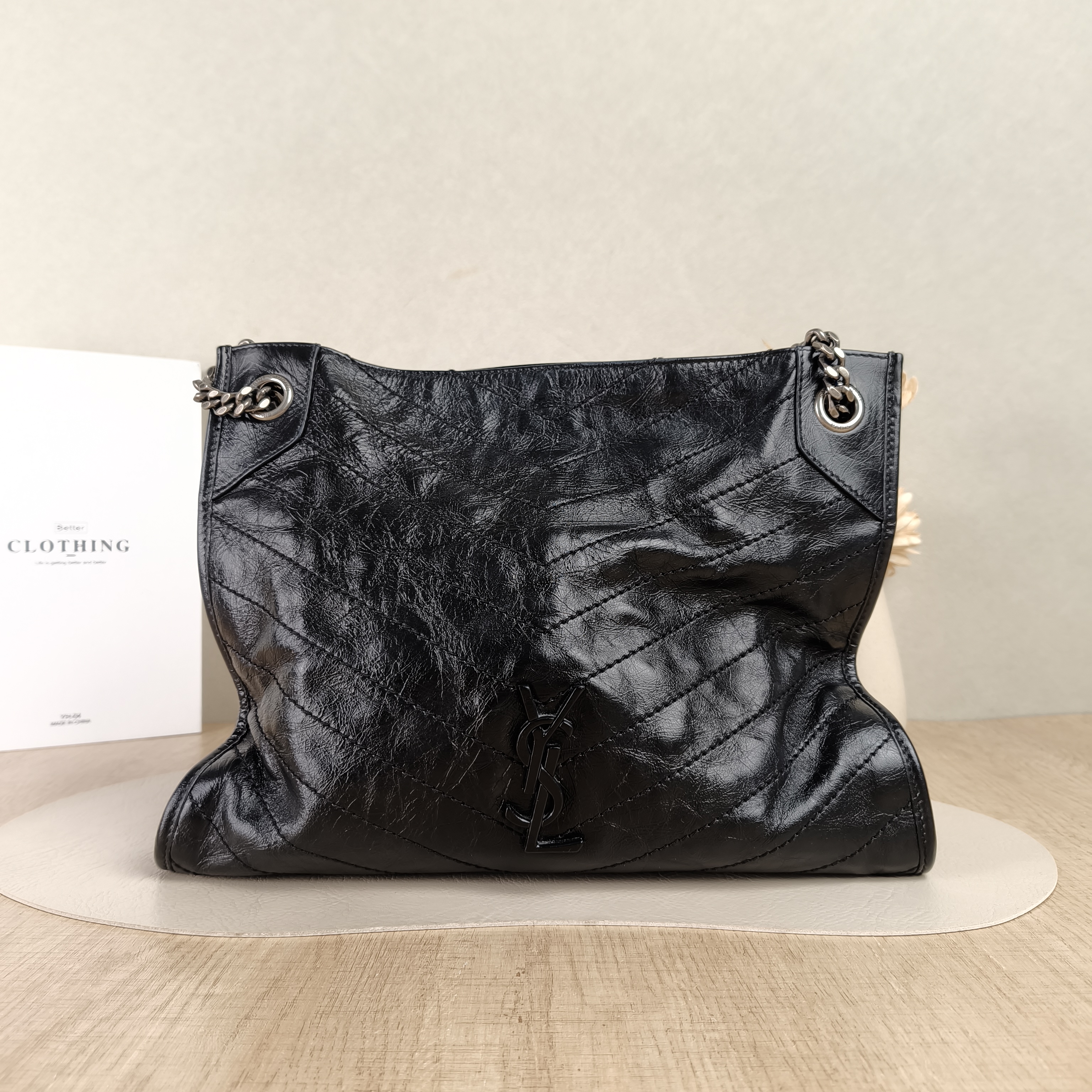SAINT LAURENT Shoulder Bag NIKI SHOPPING Shopping Tote Black Waxed Leather Calfskin Medium33 × 11.5 × 27 cm