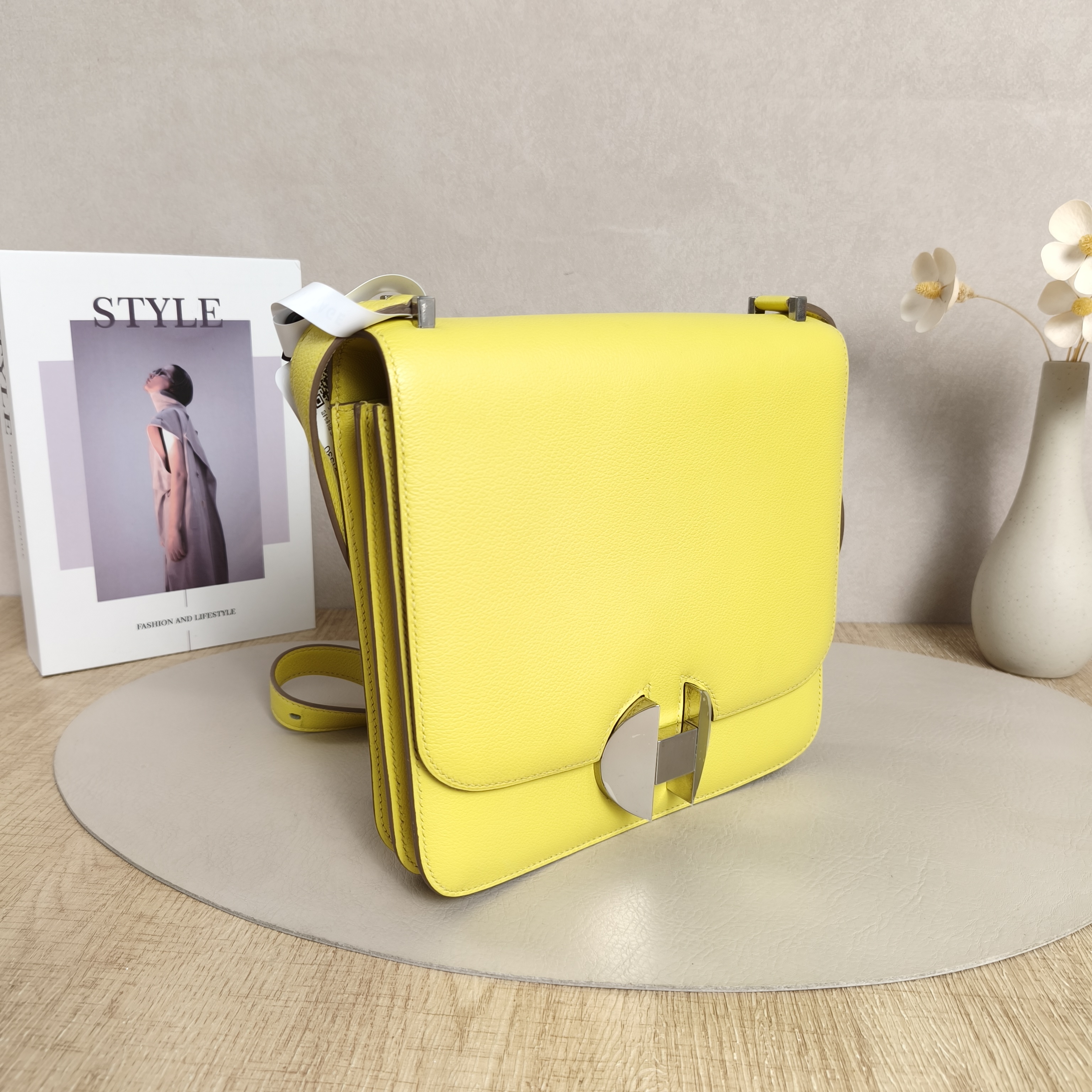 Hermès Crossbody Bag2002 20Collection Crossbody Bag Evercolor Calfskin One Size20 × 5 × 19 cm — cover view 7 of 11