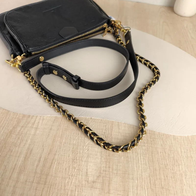 Louis Vuitton Crossbody Bag Multi Pochette Accessoires Black Calfskin Small25 × 4.5 × 14.5 cm — detail view 4 of 8