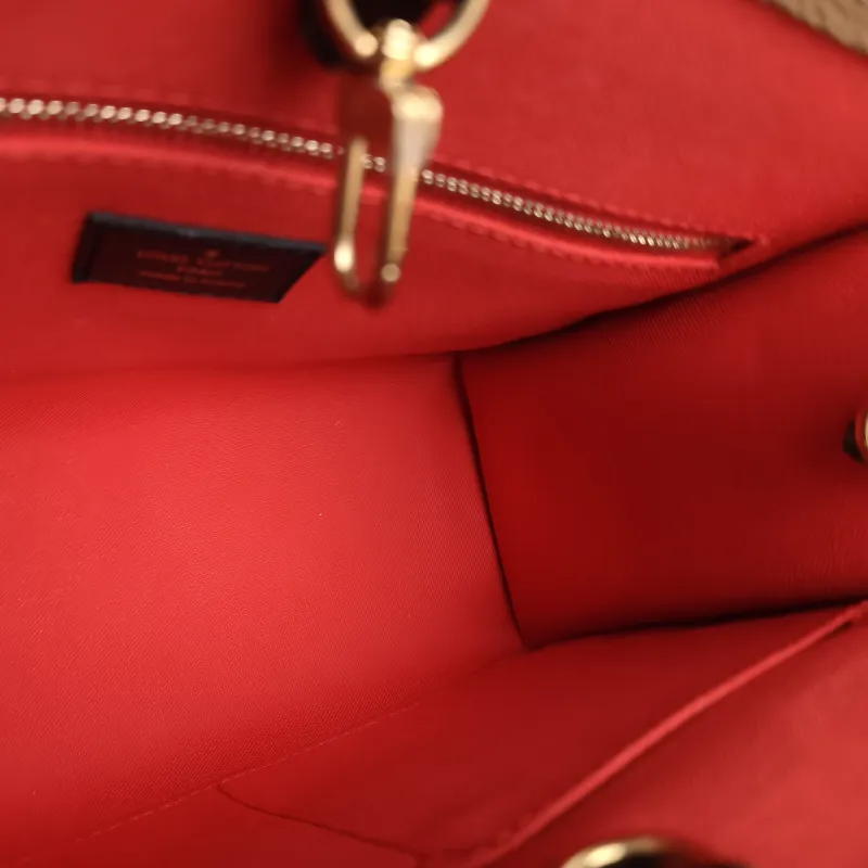 Louis Vuitton Shoulder Bag Onthego Monogram PVC Small 25 × 11.5 × 19 cm — detail view 3 of 10