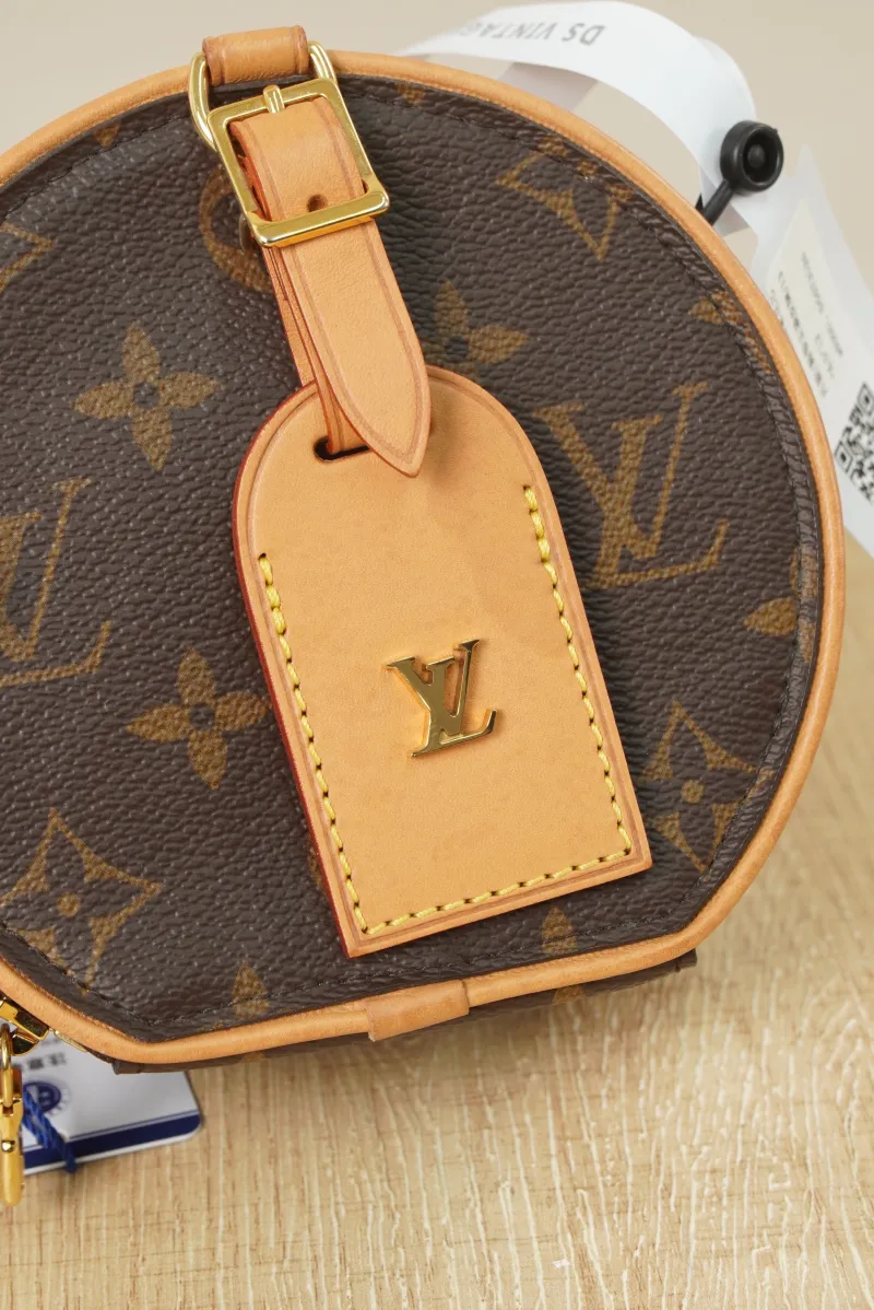 Louis Vuitton Monogram PVC Small — detail view 2 of 15