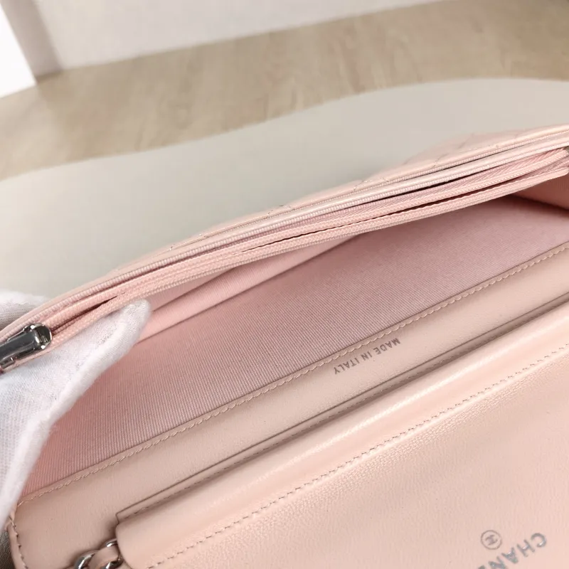 Chanel Shoulder Bag WOC Pink Lambskin One Size 22 × 3 × 11 cm — detail view 5 of 12