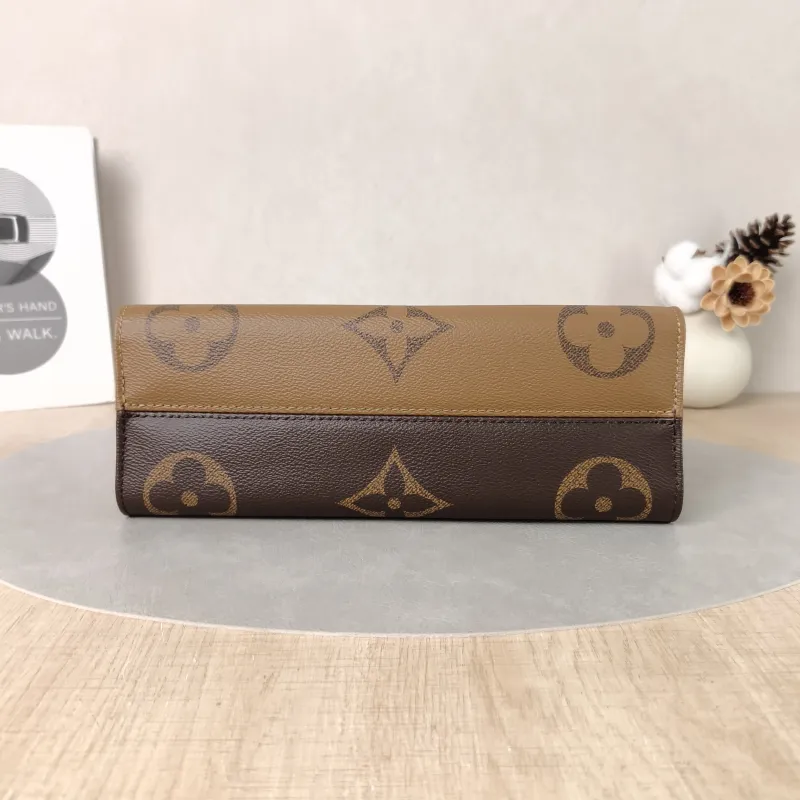 Louis Vuitton Crossbody Bag Onthego East West Monogram PVC Small25 × 10 × 13 cm — cover view 4 of 5