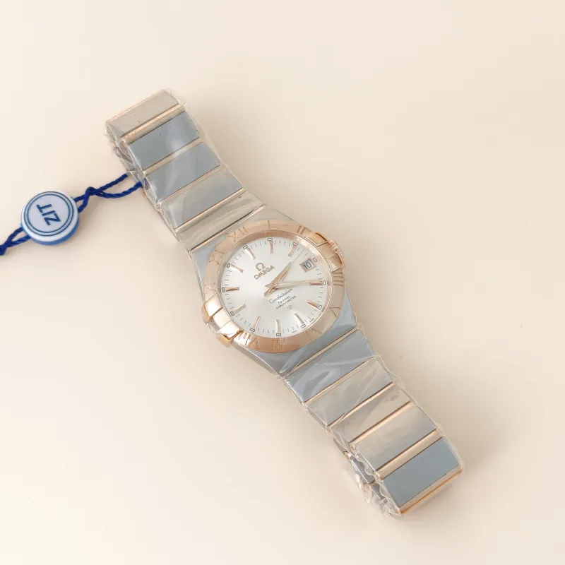 OMEGA Watch Watch Grey One Size35 — cover view 13 of 13