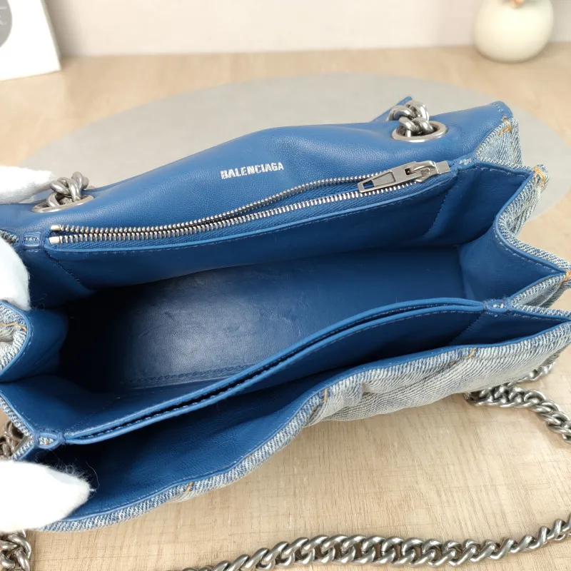 BALENCIAGA Shoulder Bag CRUSH Chain Bag Blue Small 25 × 8 × 15 cm — detail view 1 of 12