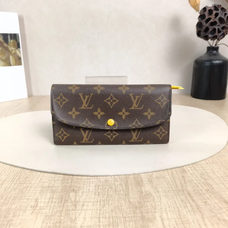 Louis Vuitton Wallet Edition Wallet Monogram PVC One Size19 × 2 × 9.5 cm