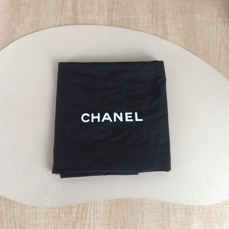 Chanel Shoulder Bag 25Bag Black Grained Calfskin Medium 30 × 15 × 40 cm — detail view 6 of 13