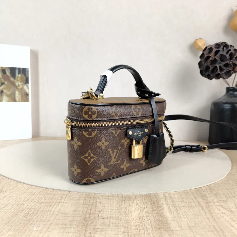 Louis Vuitton Shoulder Bag VANITY Cosmetic Bag Monogram PVC Small19 × 11 × 13 cm — cover view 5 of 6