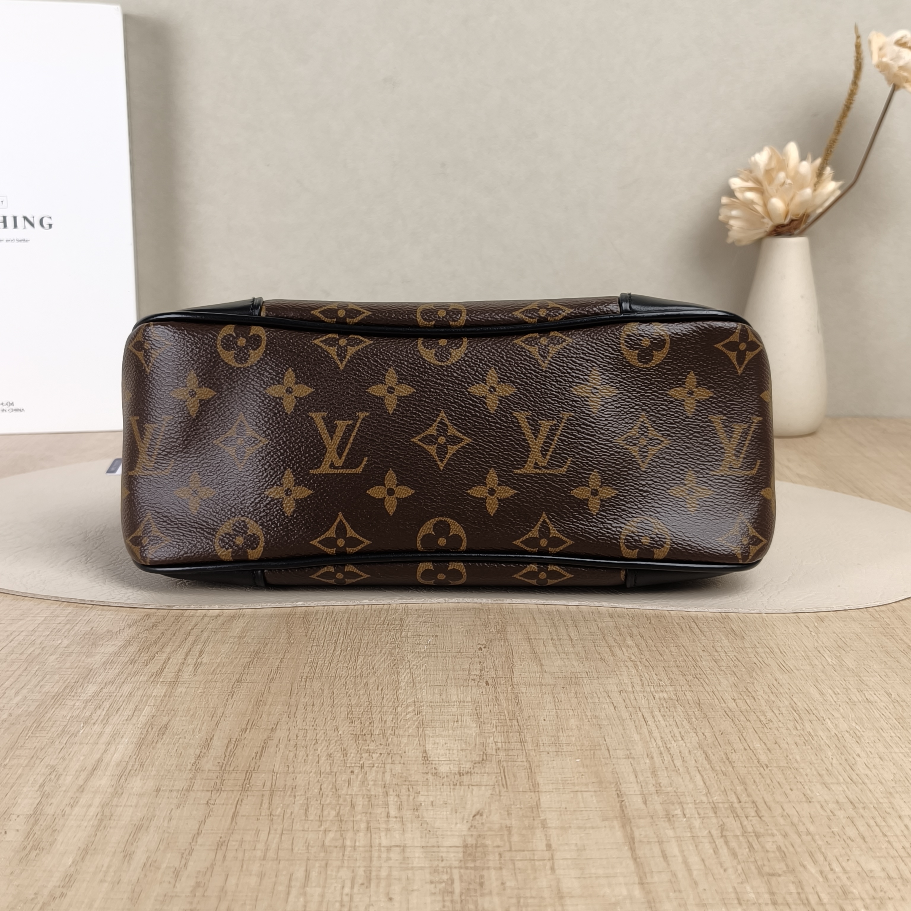Louis Vuitton Crossbody Bag Boulogne PVC Small26 × 9.5 × 16 cm — cover view 5 of 5