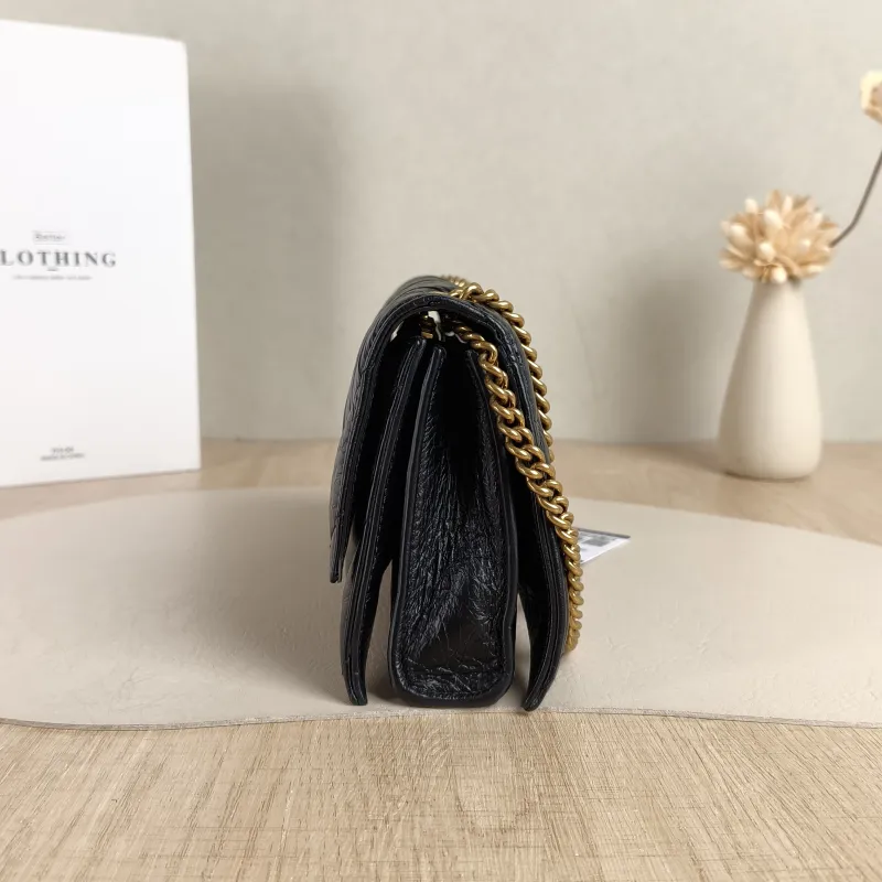 BALENCIAGA Crossbody Bag CRUSH Chain Bag Black Calfskinxs Small22 × 5 × 10 cm — detail view 9 of 12