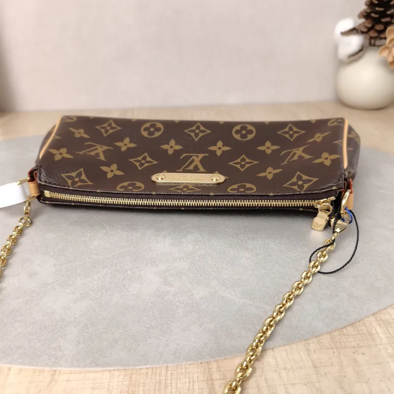 Louis Vuitton Shoulder Bag Pochette Eva Monogram PVC One Size27 × 5 × 11 cm — detail view 6 of 14