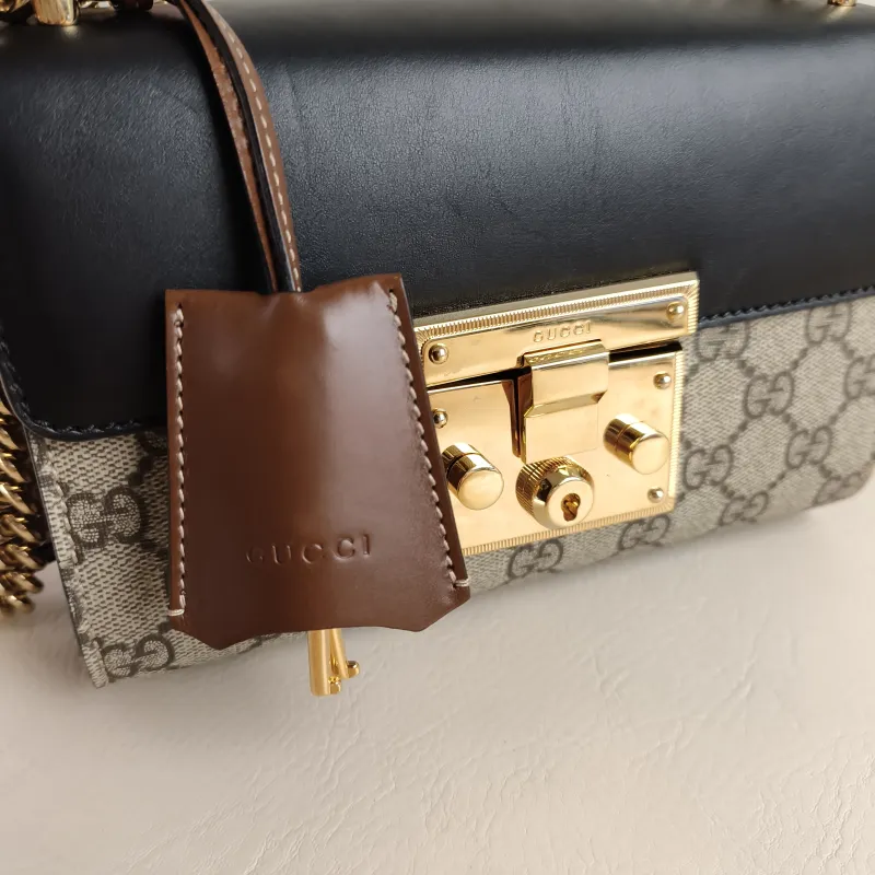 GUCCI Crossbody Bag Padlock Monogram PVC Small 20.5 × 7.5 × 13 cm — detail view 5 of 10