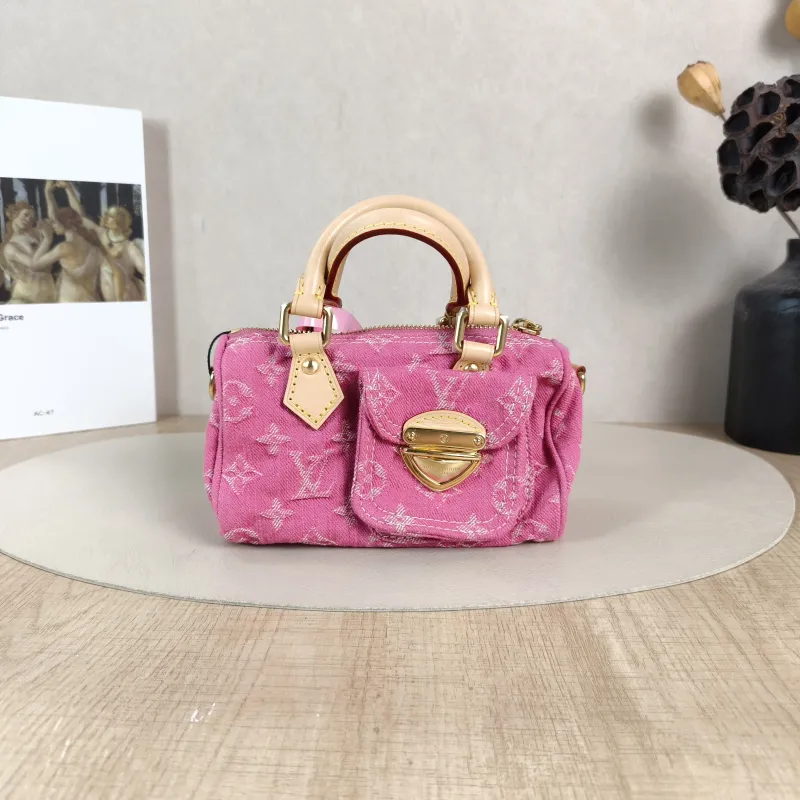 Louis Vuitton Crossbody Bag Speedy Nano nano16 × 7.5 × 10 cm