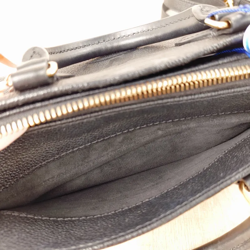 Louis Vuitton Crossbody Bag Onthego East West Two Straps Black Monogram Empreinte Embossed Calfskin Small 25 × 10 × 13 cm — detail view 4 of 11