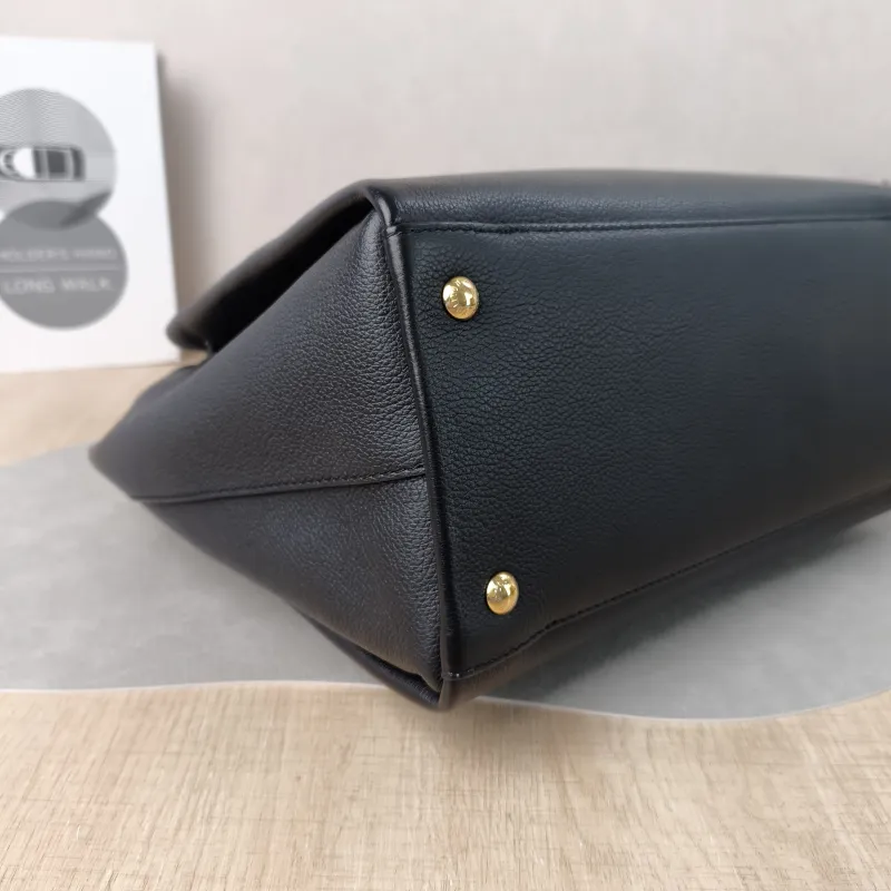 Louis Vuitton Crossbody Bag LOCKMETO Top Handle Bag Black Calfskin One Size 38 × 15.5 × 24 cm — detail view 5 of 11