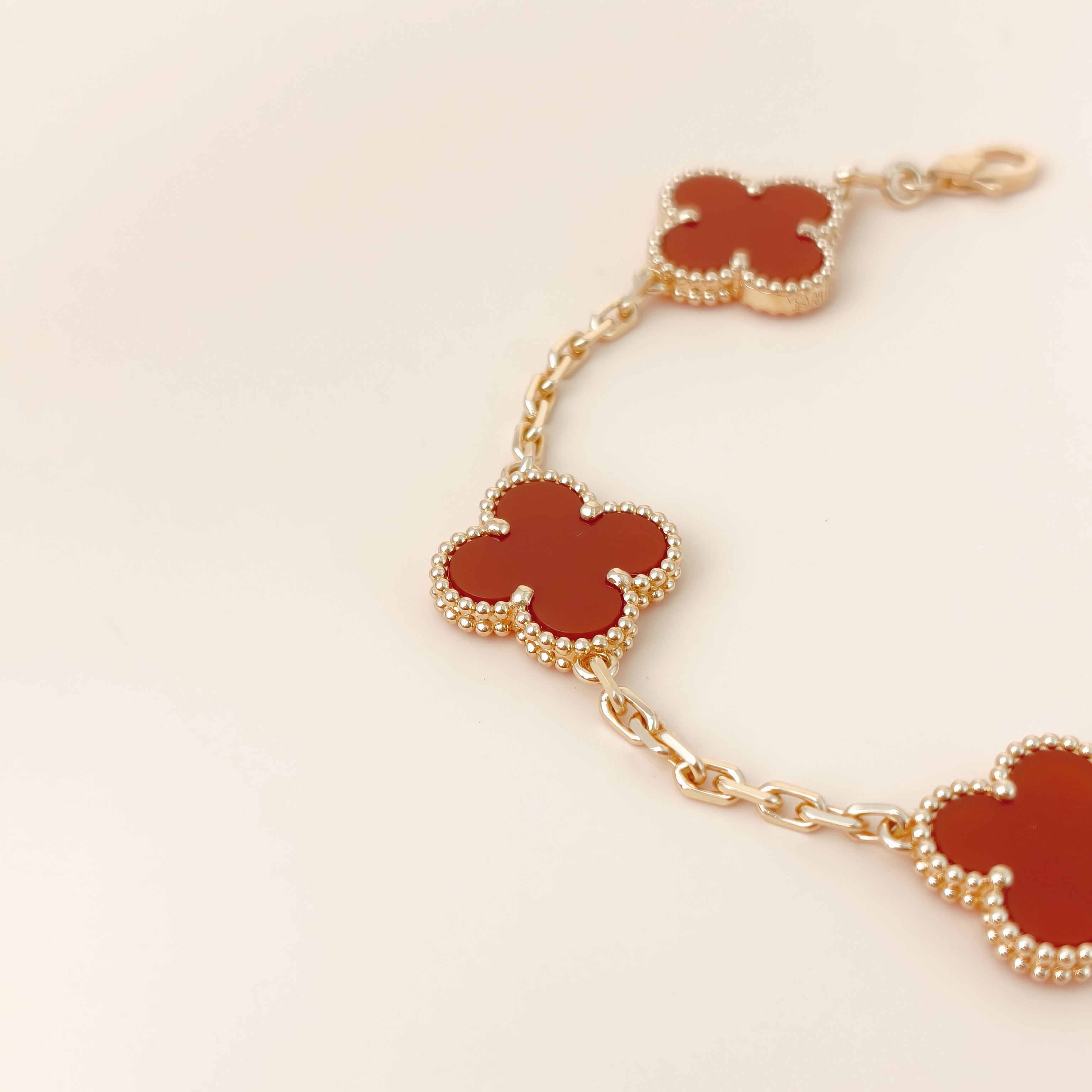 Van Cleef & Arpels Bracelet Alhambra Alhambra Collection Five-Motif Bracelet 18KY ellow Gold Vintage Small19cm โ cover view 8 of 12