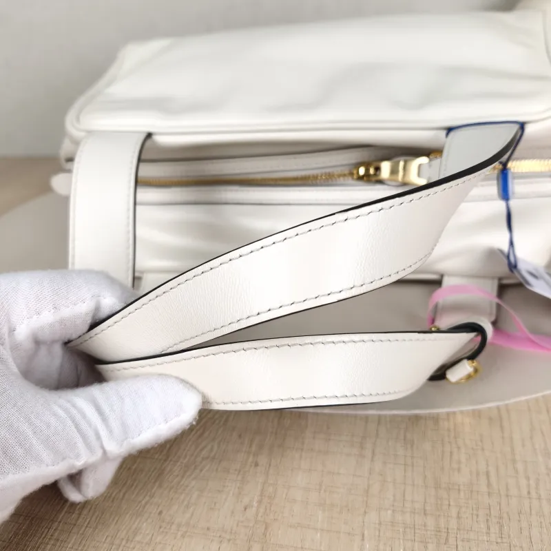 Miumiu Top Handle Bag Top Handle Bag White 28 × 13 × 15 cm — detail view 5 of 11