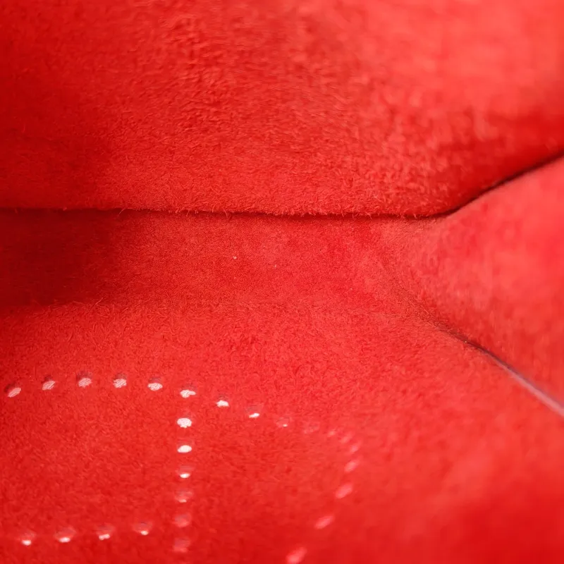 Hermès Crossbody Bag Evelyne Mini 16 Mini 16 S3 Red TC Calfskin Mini 17 × 5.5 × 18 cm Y — detail view 5 of 8
