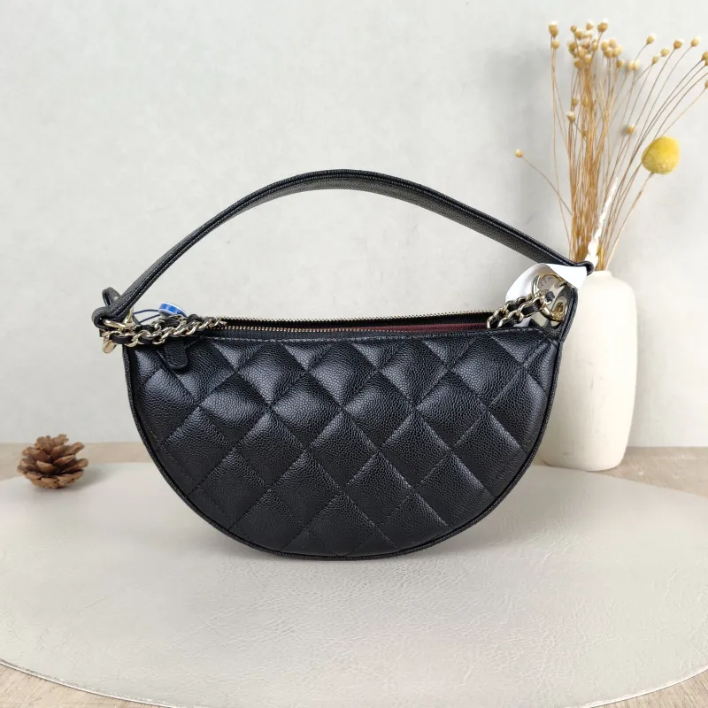 Chanel Crossbody Bag Top Handle Crossbody Bag Black Grained Calfskin 22 × 5.5 × 12 cm — cover view 4 of 5