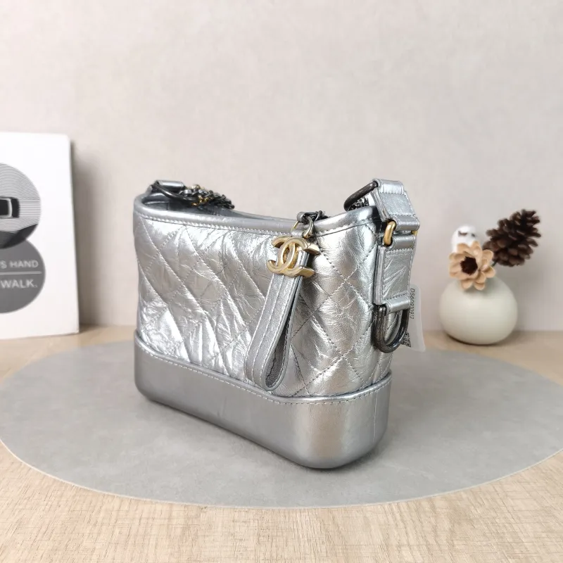 Chanel Crossbody Bag Gabrielle Gabrielle Bag Silver CC alfskin Small20 × 8 × 15 cm — cover view 3 of 5
