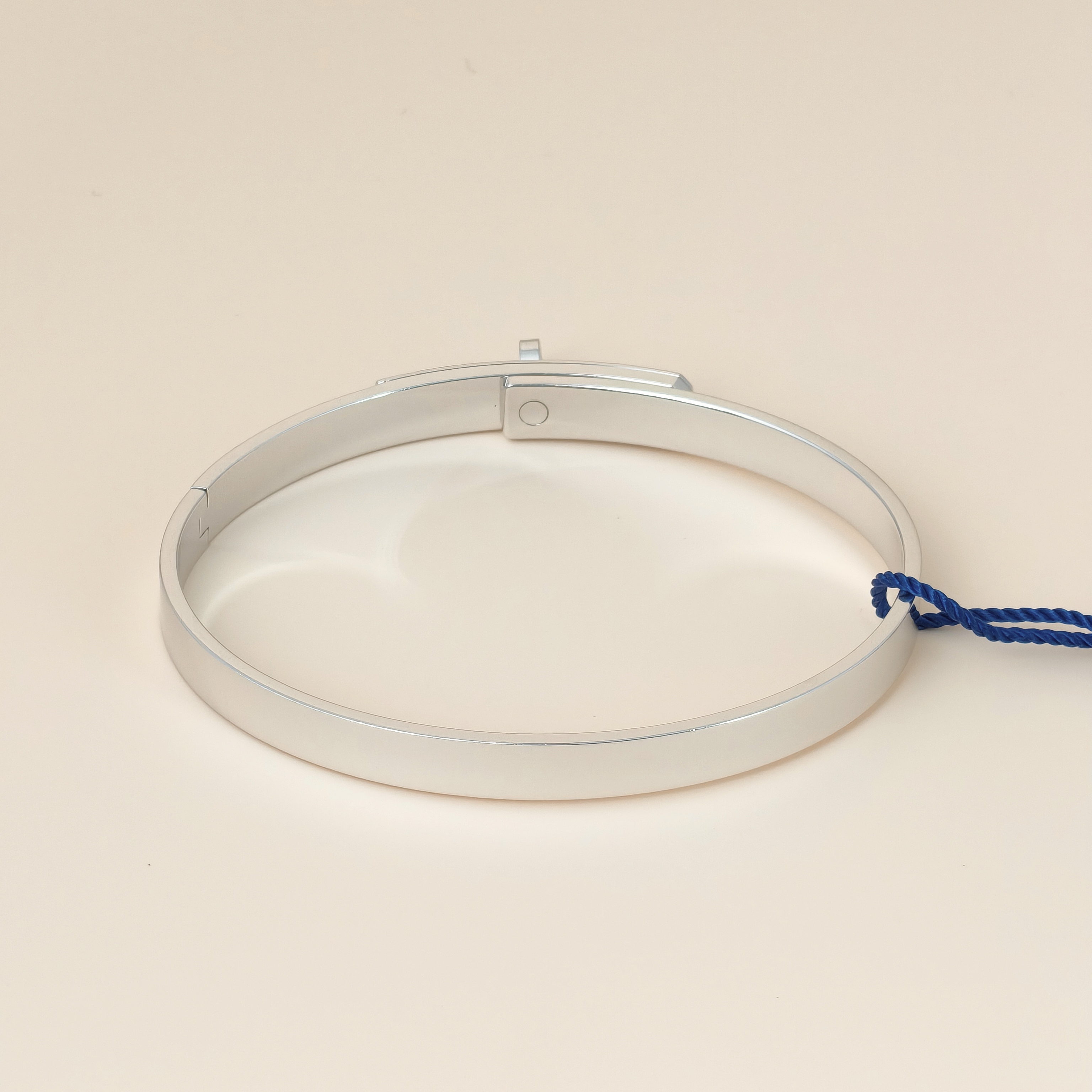Hermès Bangle Kelly Bangle White Gold 18KW hite Gold Diamond One Size 0.55 ST 16.3cm — cover view 8 of 12