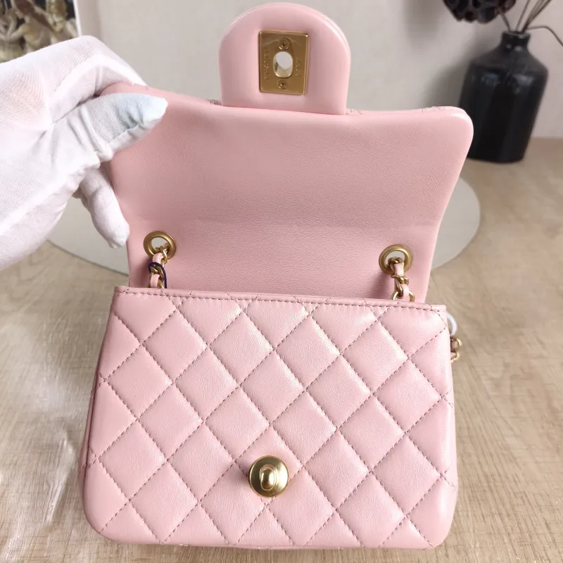 Chanel Crossbody Bag 25b c Pink Lambskin Mini 17 × 8 × 13.5 cm — detail view 12 of 12